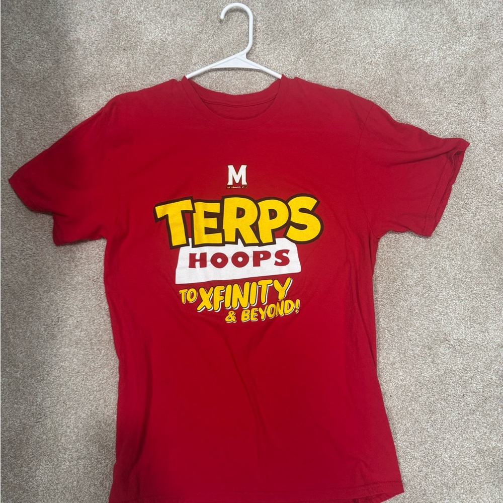 Red Terps Hoops Men’s T-Shirt